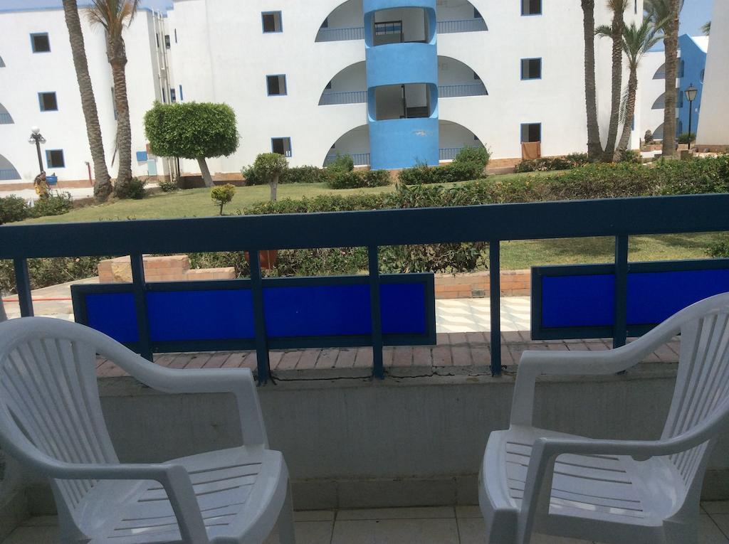 Noras Beach Hotel Port Said Exterior photo